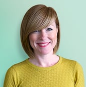 HEADSHOT-Laura Mindorff